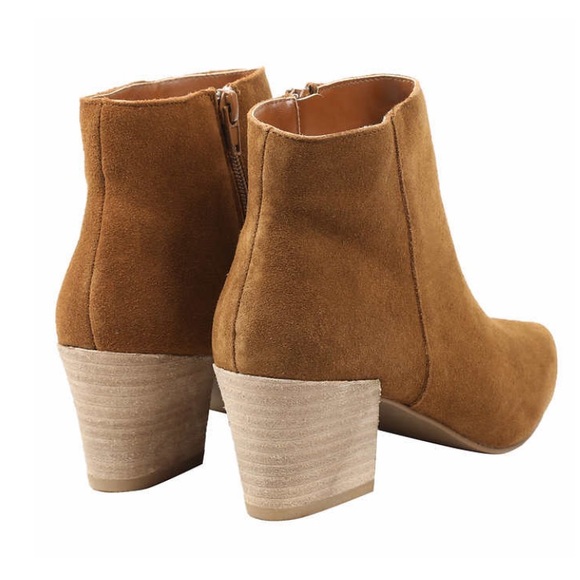 NEW Kensie Brown Suede Heeled Booties - Picture 3 of 14